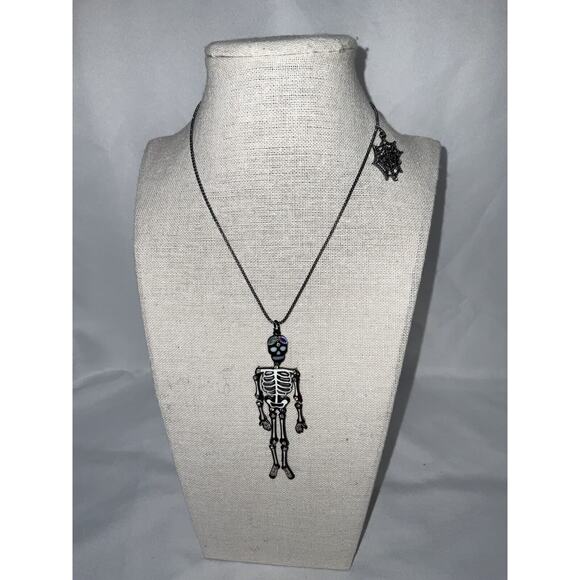 NWT BETSEY JOHNSON GLOW IN THE DARK HALLOWEEN SKELETON NECKLACE - Picture 2 of 14